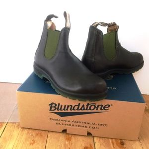 Blundstone 1402 PU/TPU Olive-Elastic Sided 7.5 Men